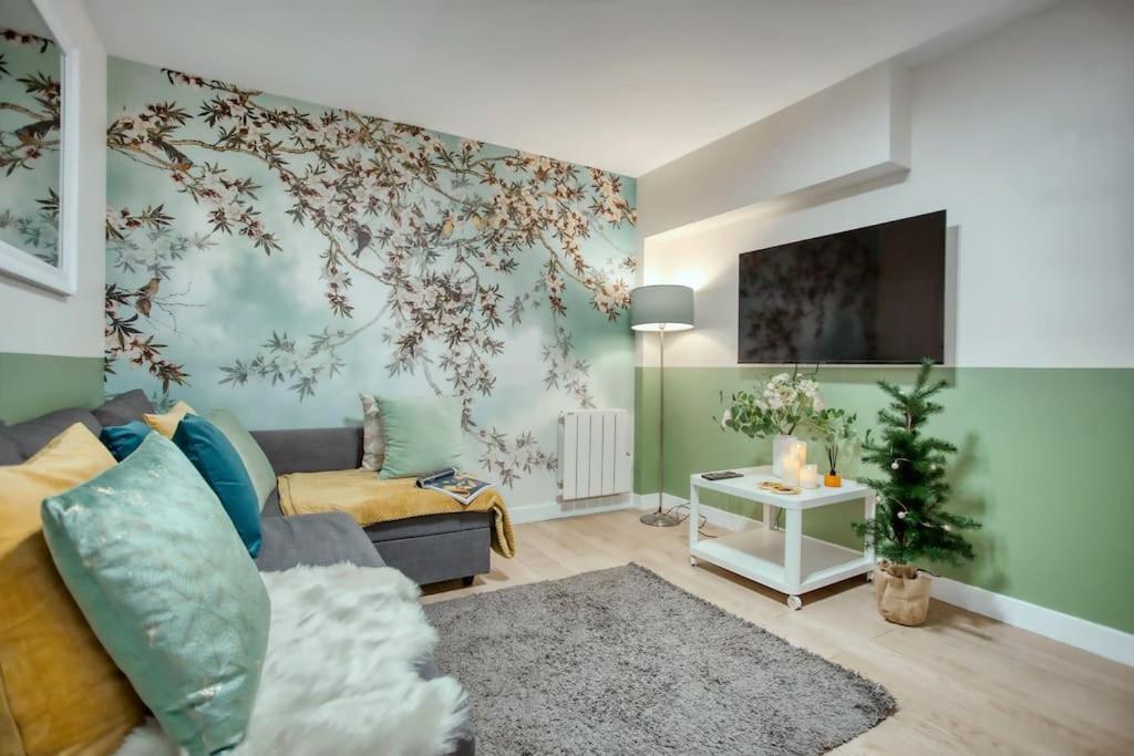 Amazing Apart New Bastille 3 Bedrooms 2 Bathrooms Párizs Kültér fotó